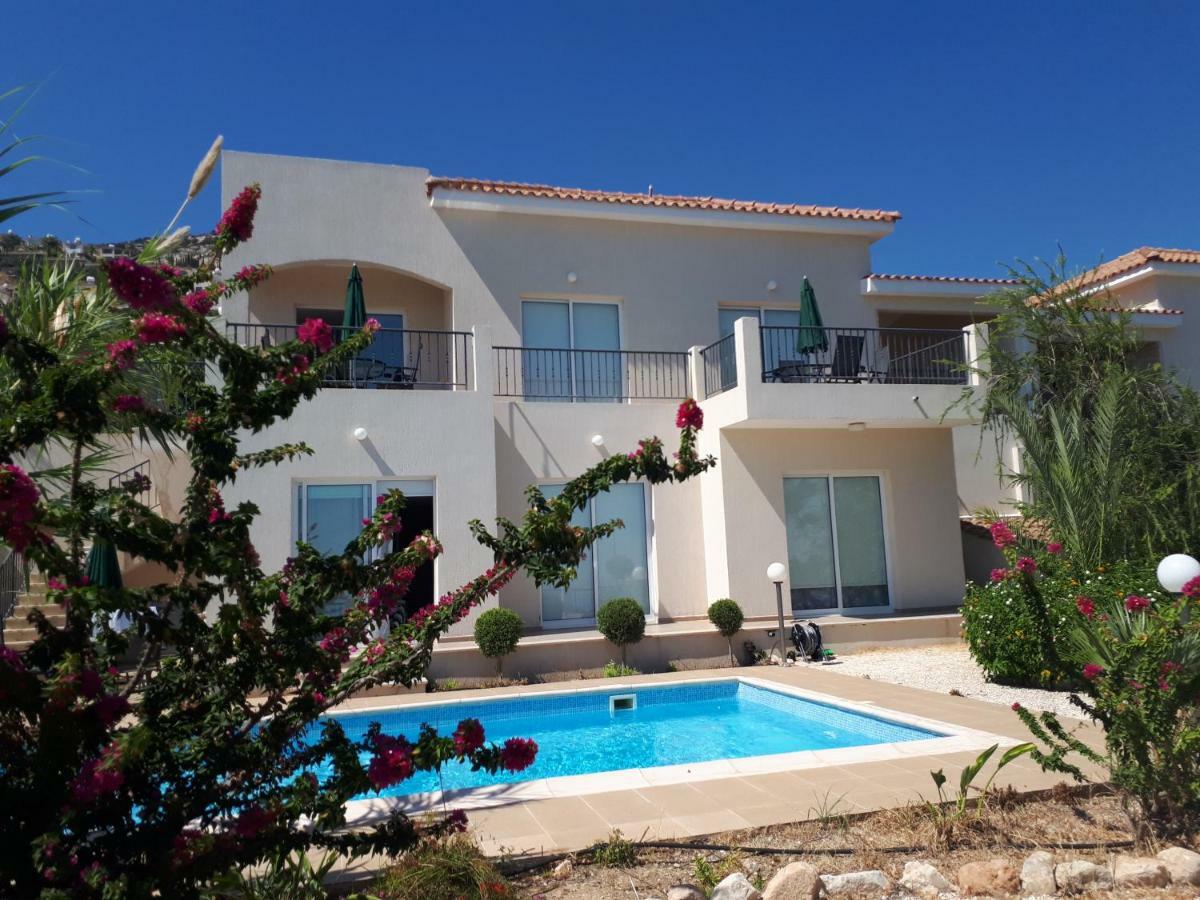 Pegia Villa